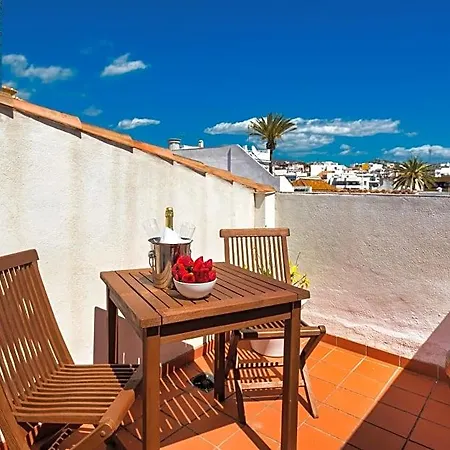 The Town House Hotel 2*